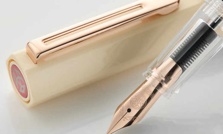 TWSBI ECO Fountain Pen - Creme with Rose Gold