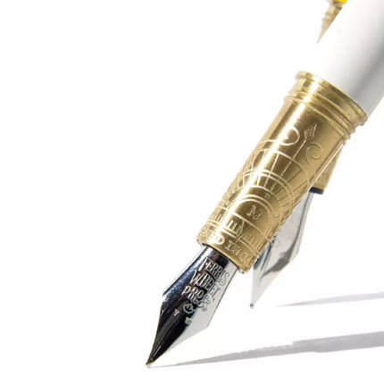 Ferris Wheel Press The Brush Fountain Pen Creme Glacee White