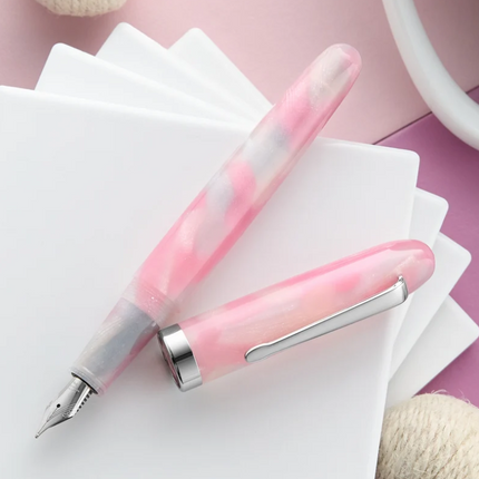 Wearingeul Preface Fountain Pen